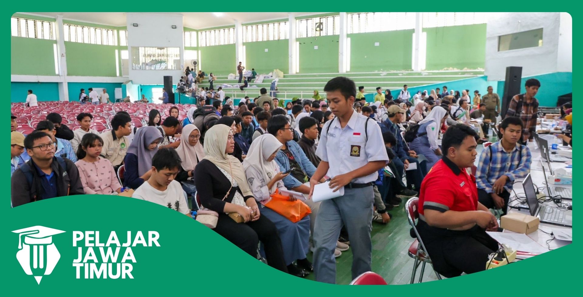 Intervensi Kuat Pemkot Surabaya: 7.380 Siswa SMA/SMK Sederajat Resmi Terima Bantuan Pendidikan